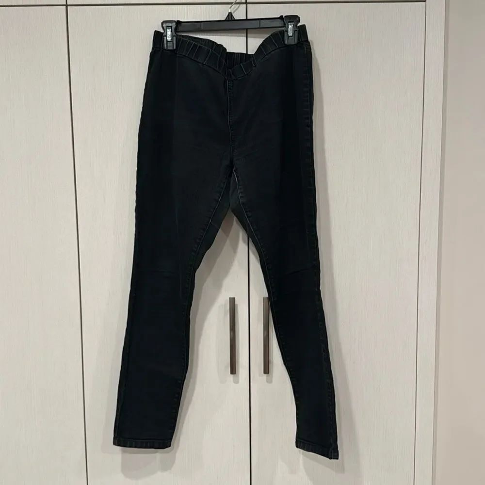 INC jean pants